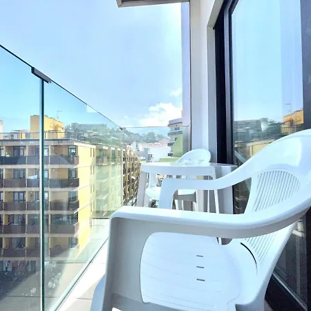 Studio Tr Has A Balcony, Pool And Nice View, Puerto De La Cruz Appartement *