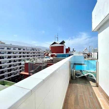 Studio Tr Has A Balcony, Pool And Nice View, Puerto De La Cruz